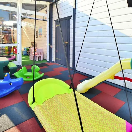 Homes Near The Beach, Sauna, Whirlpool סיאנוז'טי