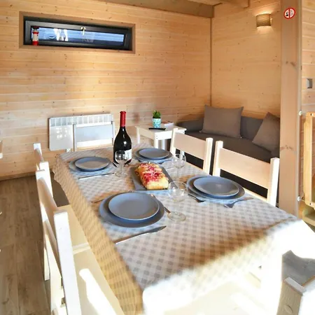 Homes Near The Beach, Sauna, Whirlpool * סיאנוז'טי