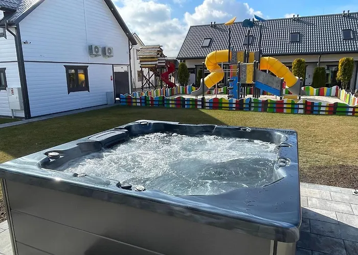 Σπίτι διακοπών Homes Near The Beach, Sauna, Whirlpool Sianozety