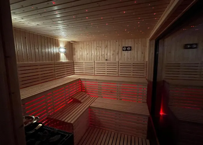 Σπίτι διακοπών Homes Near The Beach, Sauna, Whirlpool *